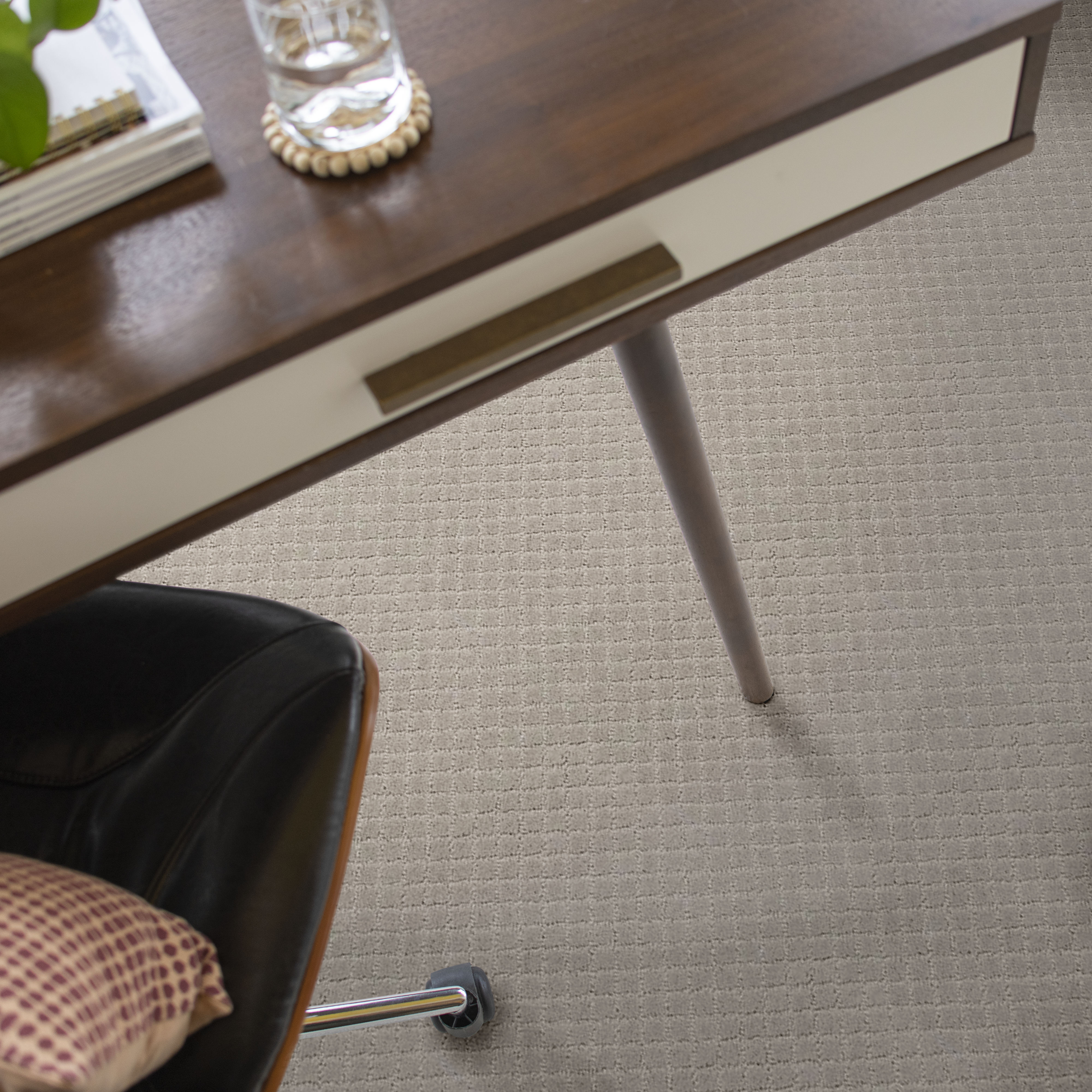 Belton - Calm - ZZB80_00510